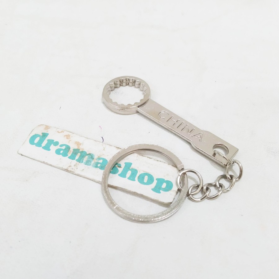 Key Chain Gantungan Kunci Ganci perkakas kunci ring