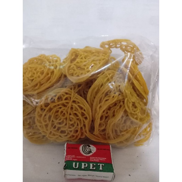 

KERUPUK MIE KUNING MENTAH