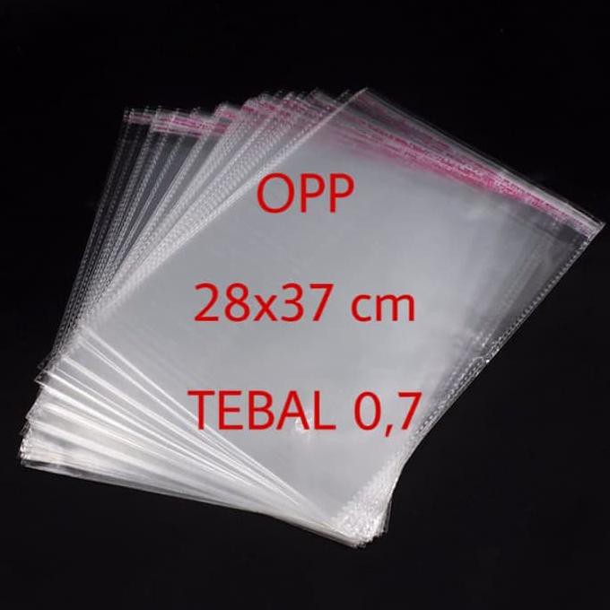 

PLASTIK OPP LEM / PLASTIK KACA 28X37 TEBAL 0,7