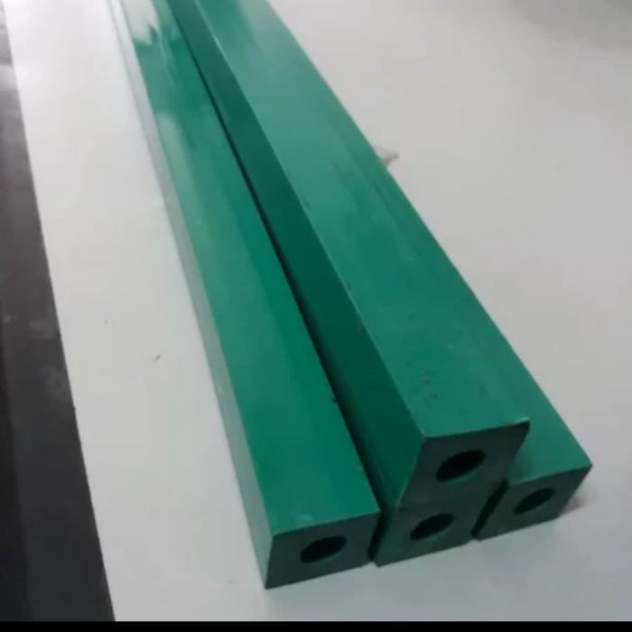 

Jaleuda | Cutting Stick Tatakan Mesin Potong Kertas Percetakan Murah Baru