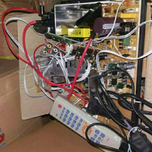 Mesin TV Digital DVB T2 21 Inch Flat Slim