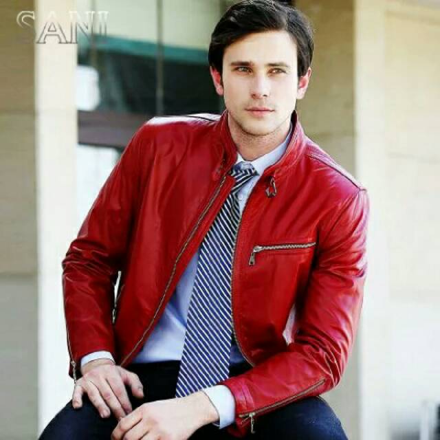 JAKET PRIA merah