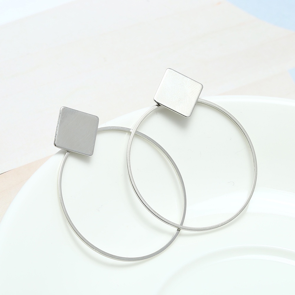 Hu Hu Hu Hu Hu Alat Bantu Pasang Kacamata♡ Anting Bulat Wanita Desain Geometri Hias Berlian Untuk Travelclubhadiah