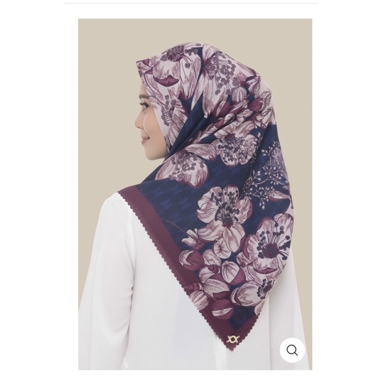 Mandalika Scarf  By Wearing klamby