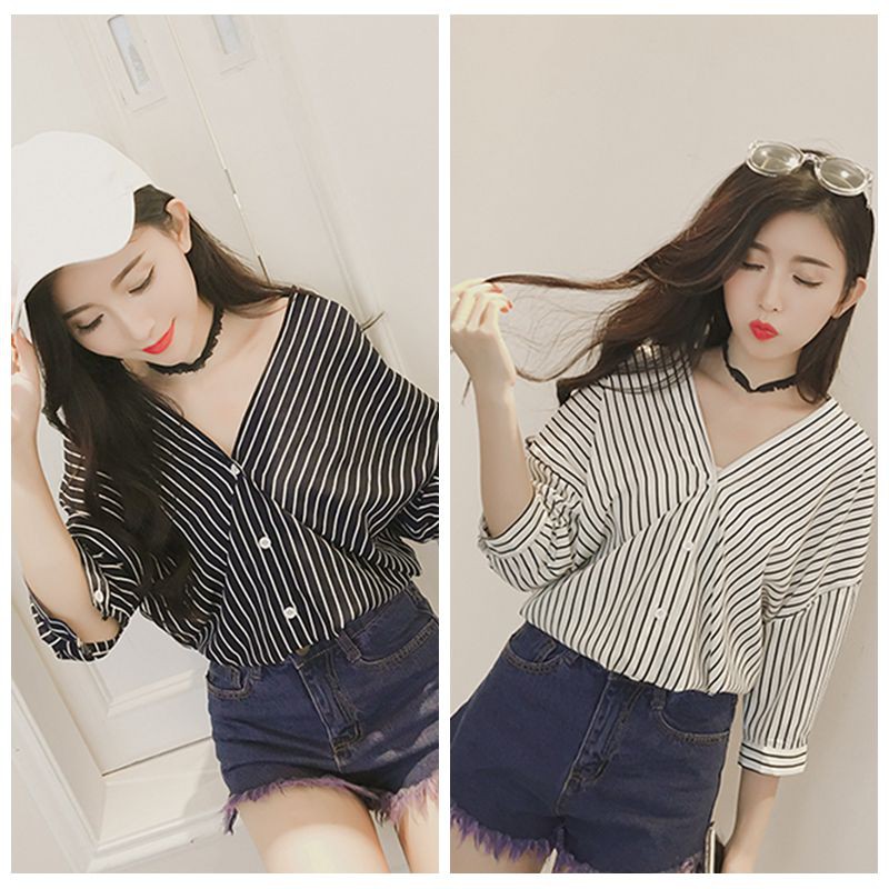 wanita Kemeja Korea Casual V Neck Lengan Panjang Motif wanita Kemeja Korea Casual V Neck Lengan Panjang Motif