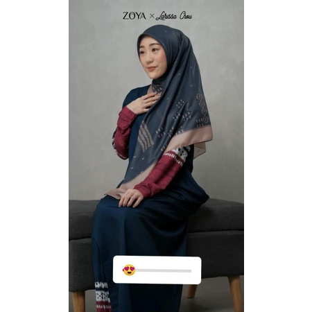 New scraf larissa chou X Zoya