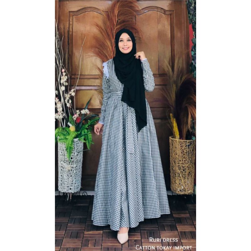 awe dress kotak by OHC