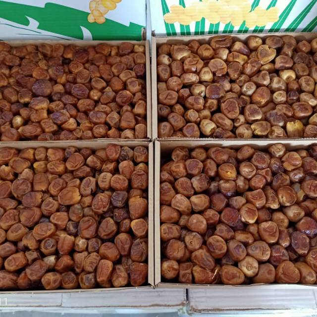

Kurma Al Qosim (arab) Qurma premium super