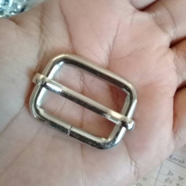 

1pc gesper 2,5cm silver atau ring jalan 2,5cm silver per biji