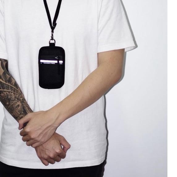 VSYMBOL Vanadium Vhoebe Hanging Wallet / Neckbag