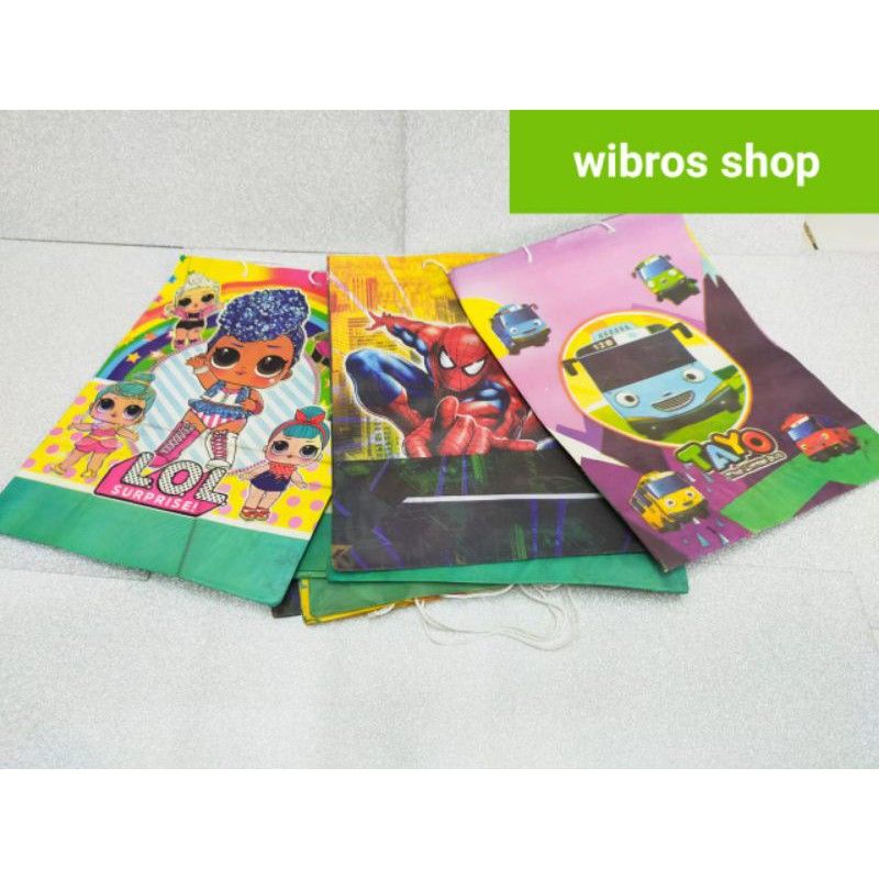 

goodie bag karakter/kantong snack/goodie bag