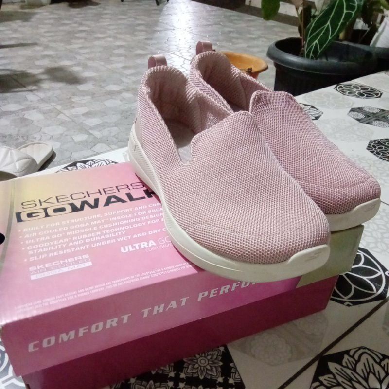 Skechers go walk stability fit