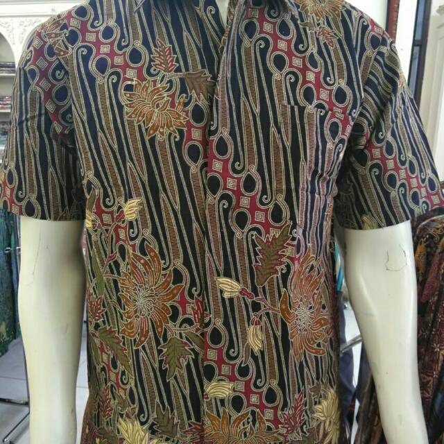 Batik Danar Hadi