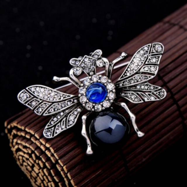 BROS WANITA BIG BEE (Betsey Johnson)