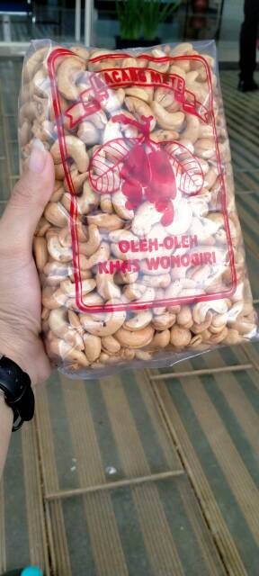 

KACANG METE GORENG SUPER ASLI WONOGIRI 1 KG