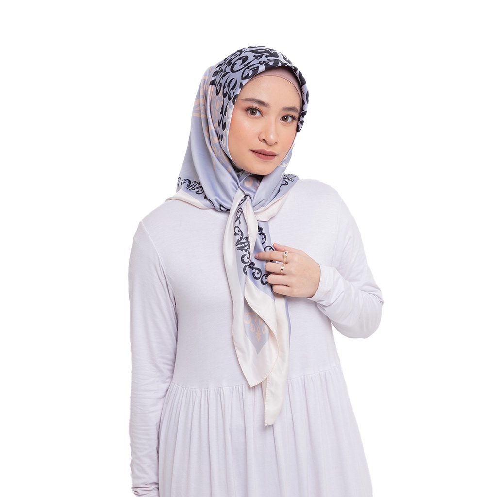 Dauky Hijab Segi Empat Kerudung Salya Series Polysilk 1-Larinka AbulistBw