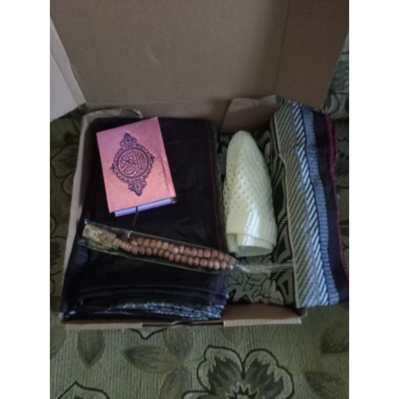Hampers alat solat pria/ perlengkapan alat sholat pria