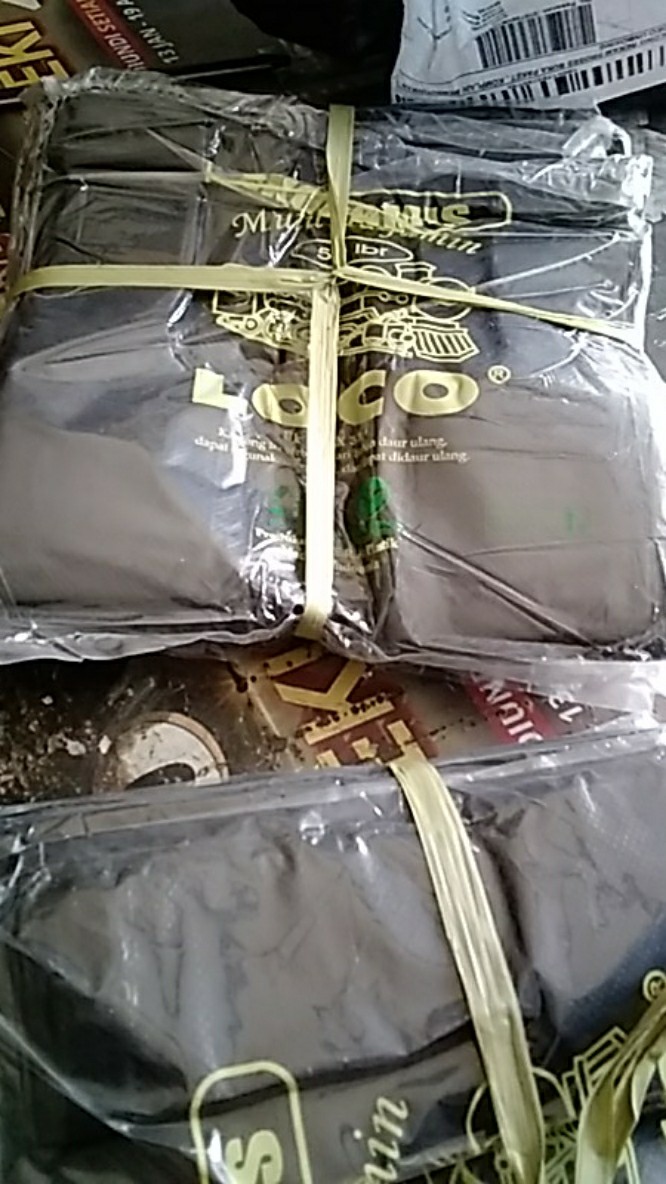 Kantong Plastik Kresek Hd Loco Ekonomis Hitam Uk 17 X 33 Isi 50 Lbr