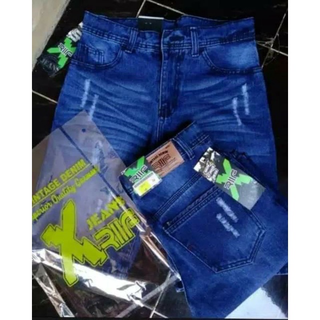 CELANA PENDEK JEANS PRIA DEWASA SOBEK&quot; NON STRET