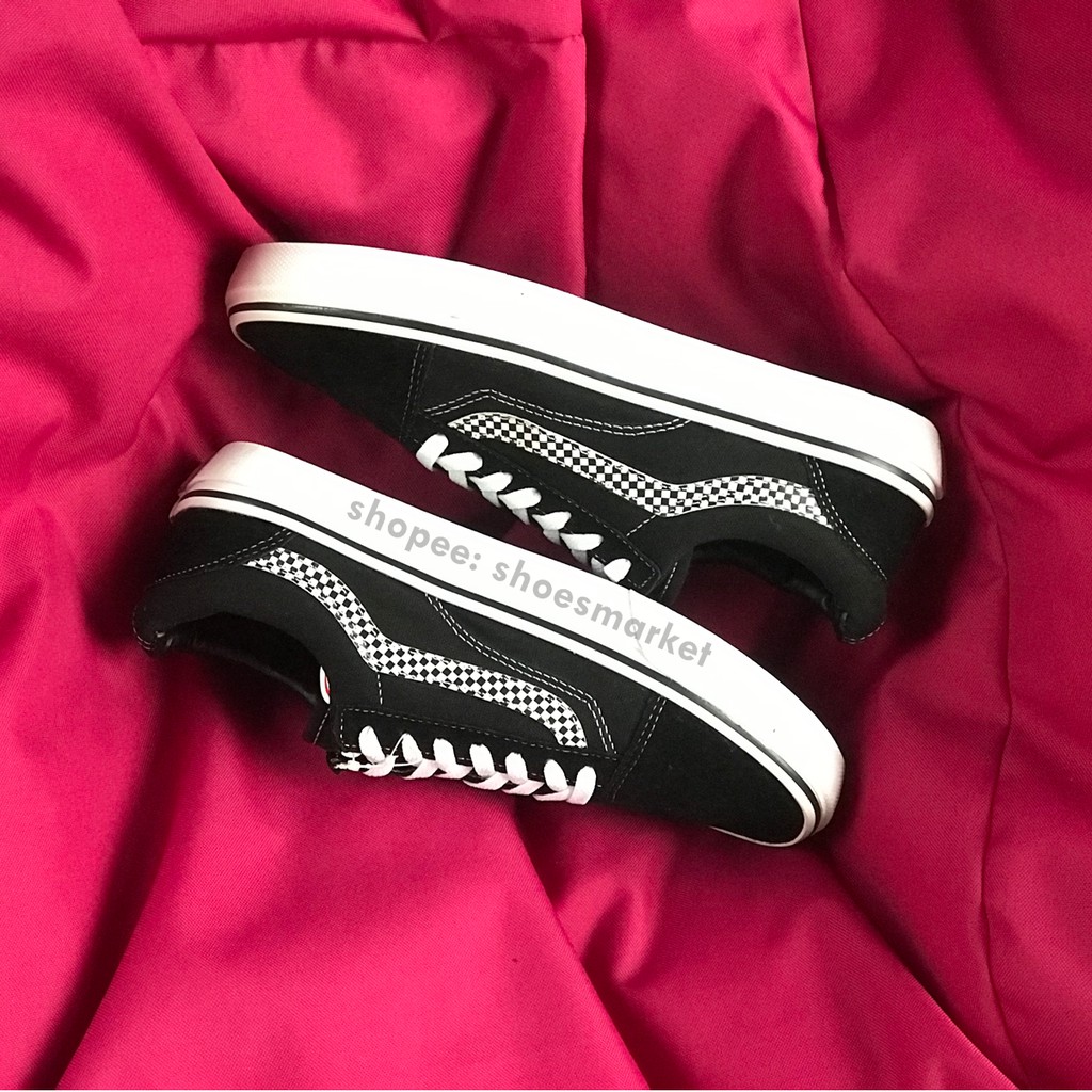 OBRAL SEPATU VANS OLDSKOOL SIDE STRIPE BLACK WHITE