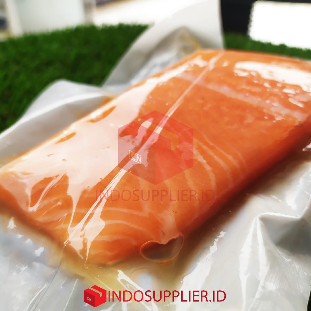 

salmon fillet Cutting (Norwegian Salmon Premium) Trout @200gram