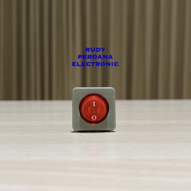 SWITCH ROCKER SAKLAR ON OFF 4 PIN KOTAK LED MERAH KUNING HIJAU 15A 250V 15A 125V - 30MM 30x30MM
