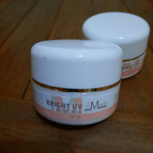 AMSKIN BRIGHT UV BUY1 GET 1 PRELOVED 