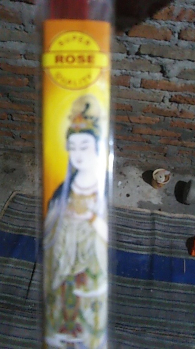 Dupa Hio Tuberose Super Quality Isi 20 Batang