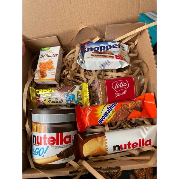 

Box of Happiness - Ide Kado Snack Box Chocolate Kado Pacar Snack Import Coklat