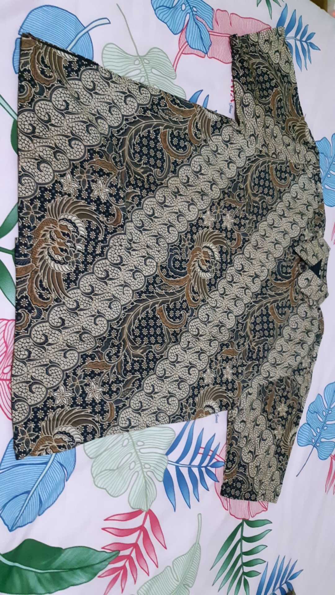 Batik Pria Asli Solo Full Furing Lengan Pendek Kain Baturadenan Motif Jadhah Abang