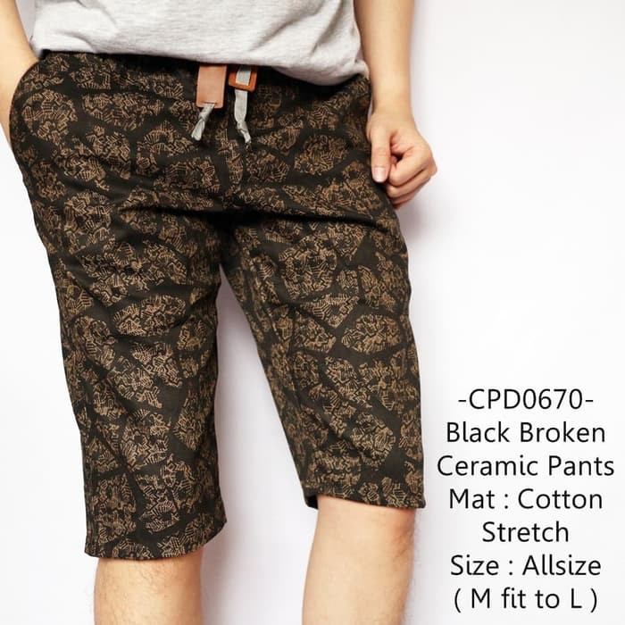 Celana Pendek Pria Model Keren Motif Unik