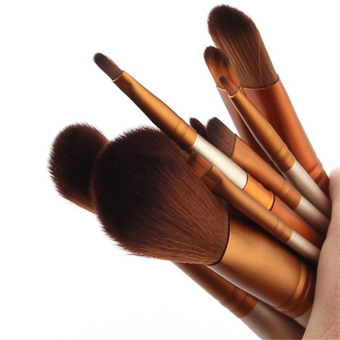 NAKED MAKE UP BRUSH ISI 12PCS- YOSINOGAWA