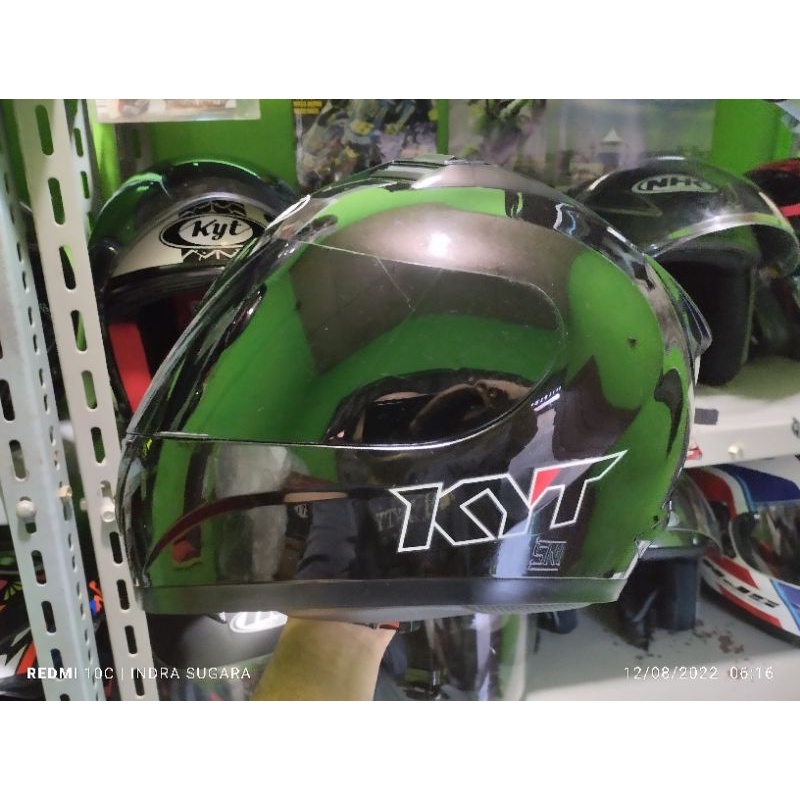 Helm fullface KYT R10 hitam glossy