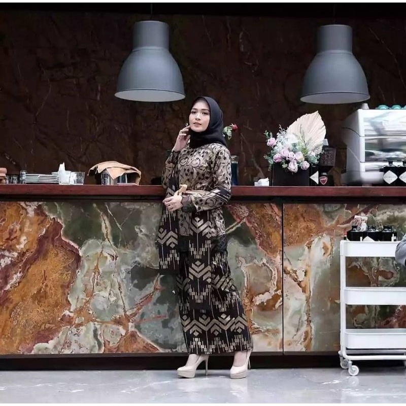 Maura Couple - Sania Ruffle Batik Couple Ori Ndoro Jowi DNT Garansi Termurah Shopee - Cp Prada Black