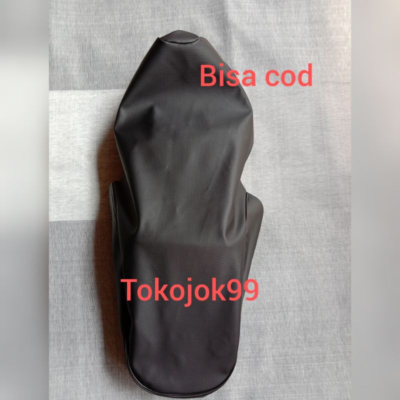 kulit jok motor Scoopy hitam