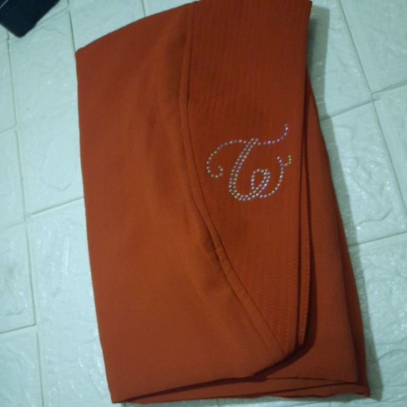 Thewa//Khimar Bening Ori Thewa-Merah bata/orens
