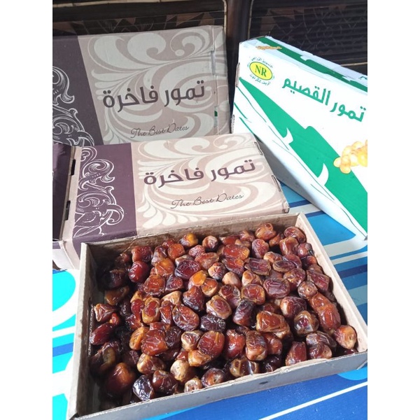 

kurma sukkari basah 3kg ( dus )