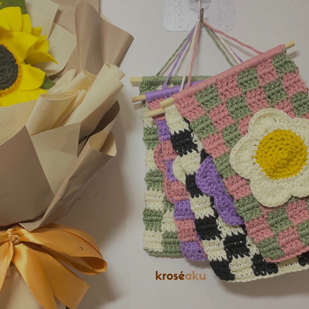 Fallin' Flower Hanging Wall | Crochet