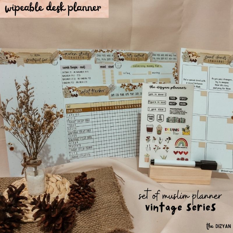 

Wipeable Desk Planner/ Muslim Planner / Vintage Series / Schedule Board
