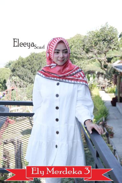 HIJAB SEGIEMPAT MERAH PUTIH II Eleeya Scarf