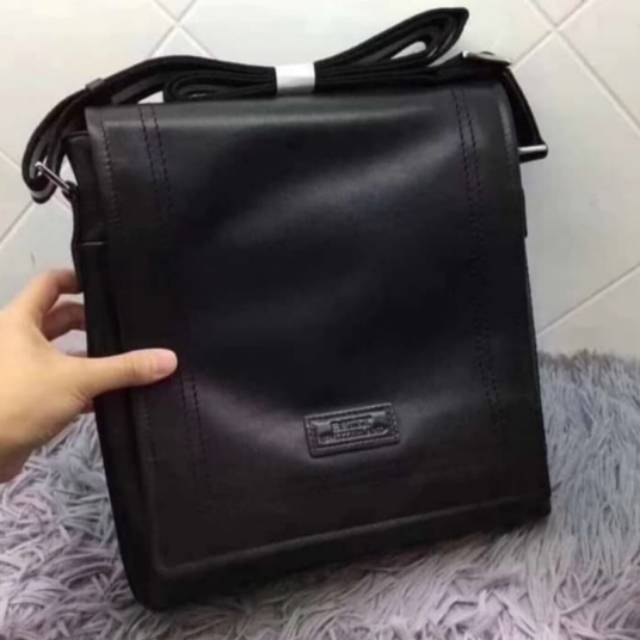 Tas selempang Bal*ly full leather Black Mirror quality