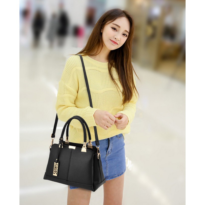 TFT AX135 DTF0616 B0546 C0125 K70693 R6194 HANDBAG wanita tas batam import