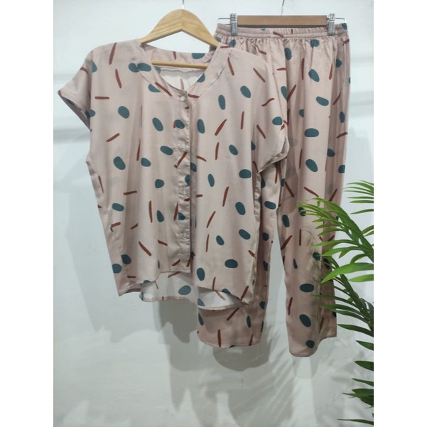 PIYAMA RAYON | PIYAMA VNECK | PIYAMA KEKINIAN | BAJU RUMAHAN-KCPD N