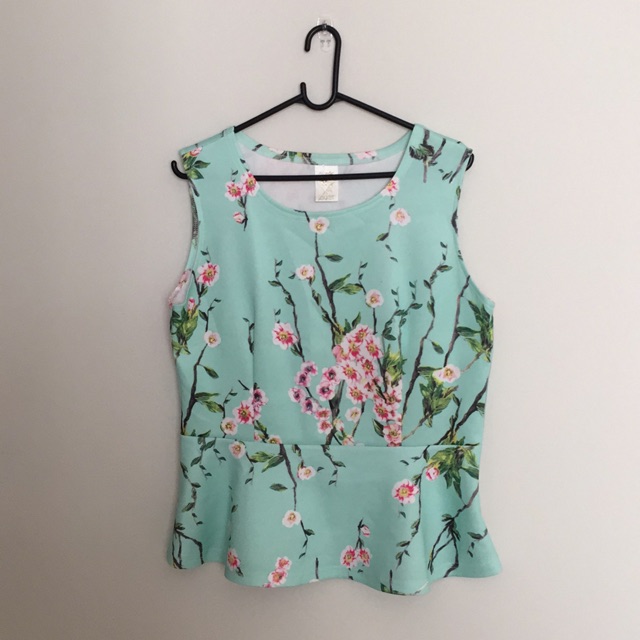 Preloved atasan hijau