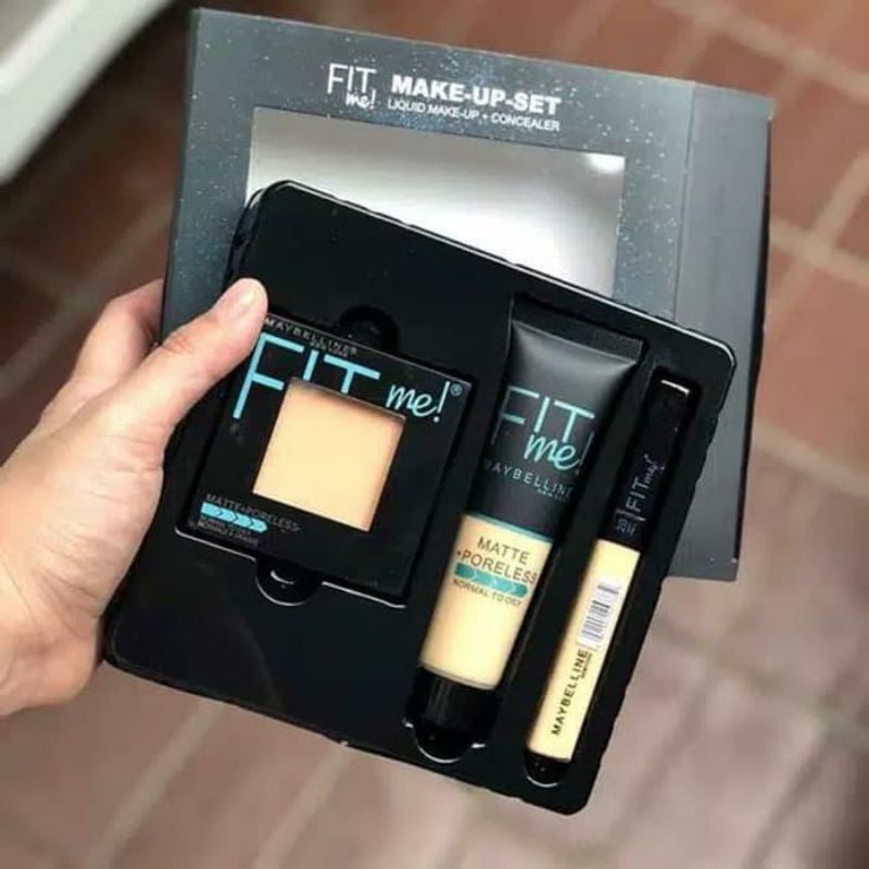 MAYBELLINE Fit me Make Up Set Paket Hemat