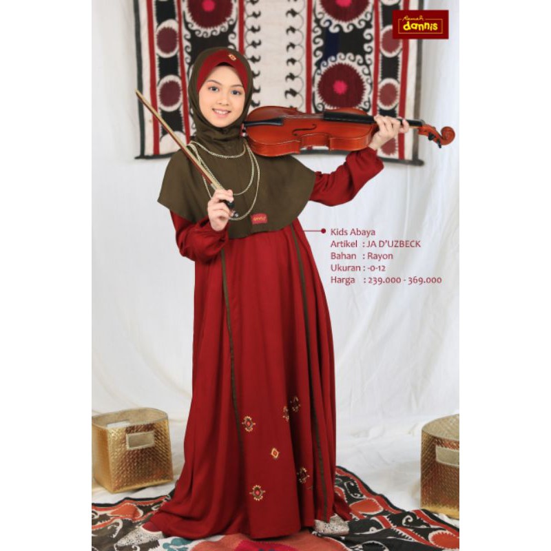 Sarimbit Dannis D'Uzbeck