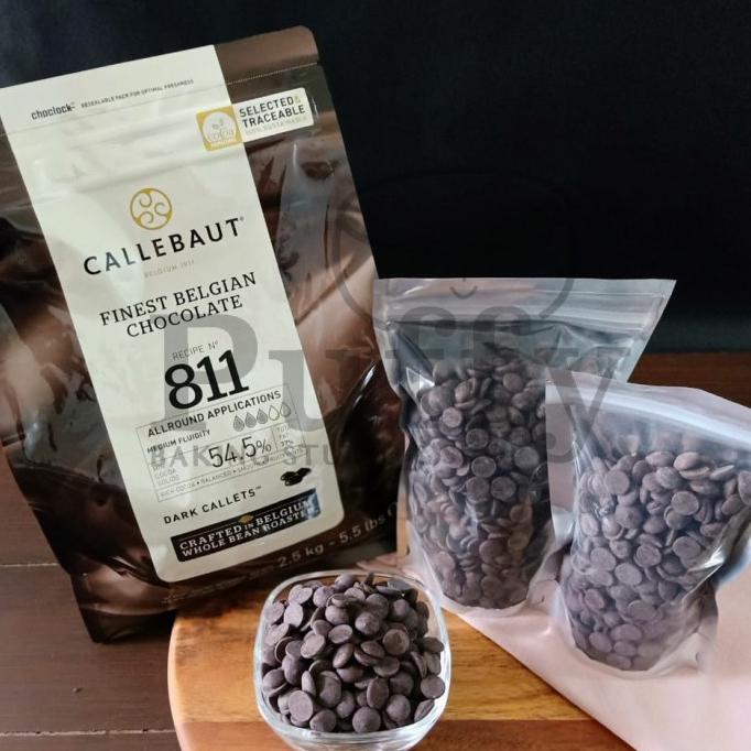 

Murah Cokelat Callebaut Couverture Dark 54,5% (811) Repack 500Gr
