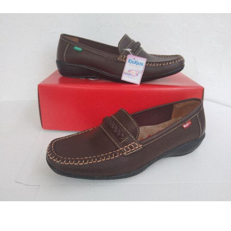 sepatu pantofel Kickers pantofel wanita flat kerja sekolah formal hitam ‑ Mlp31au22n