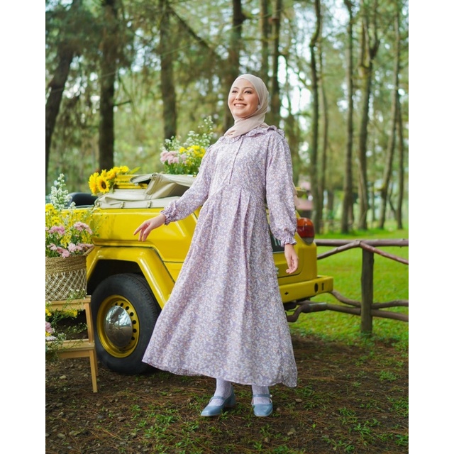 MIDI DRESS/Qiana dress /dress wanita/dress murah /gamis premium/dress korean lokk/ dress korea/mididress vintage/dress lucu/mididress motit