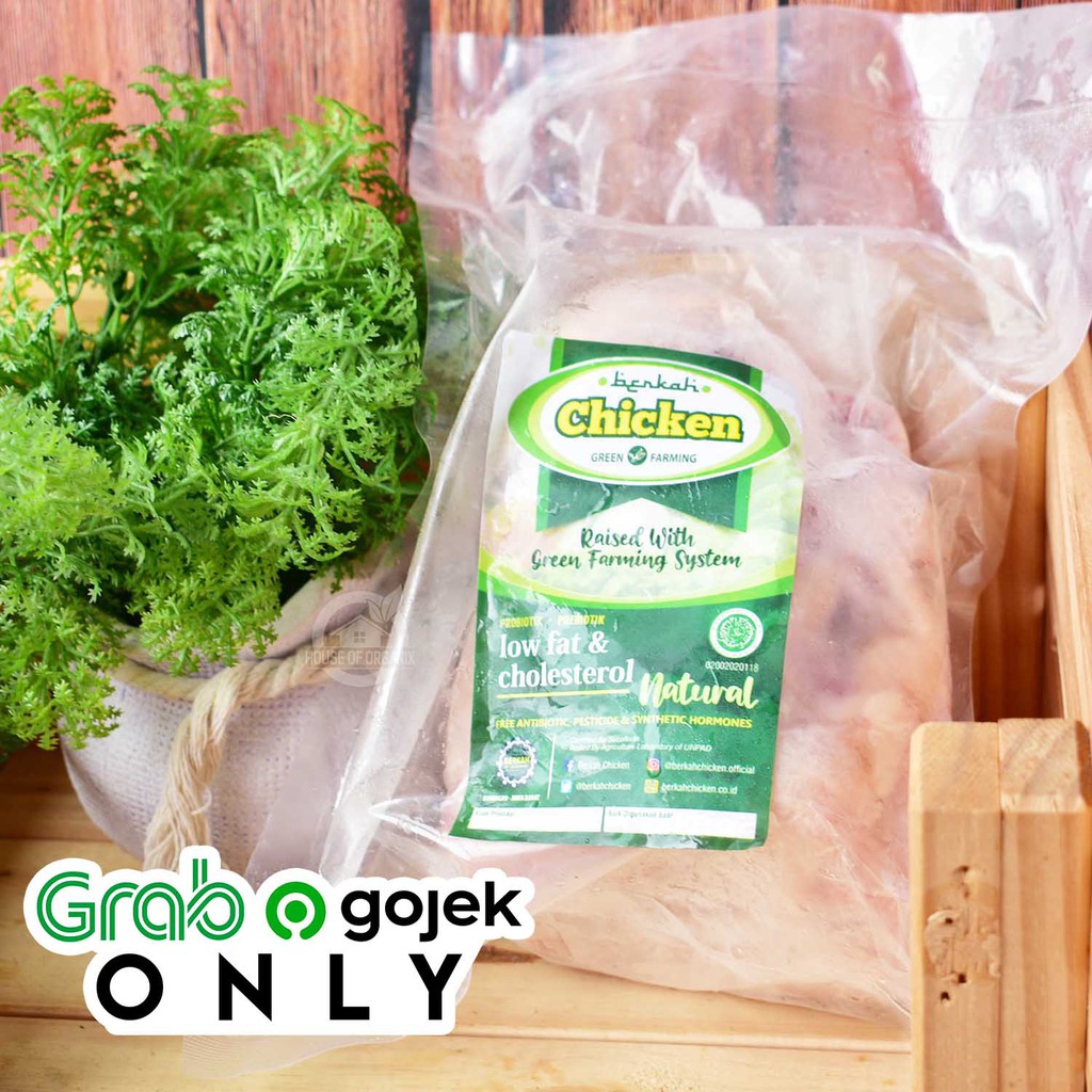 Frozen Organic Free Range Chicken / Ayam Beku Organik 900 - 1000 Gr